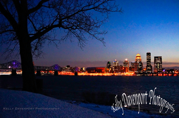 Louisville Skyline on Cold Winter Night_2014-02983
